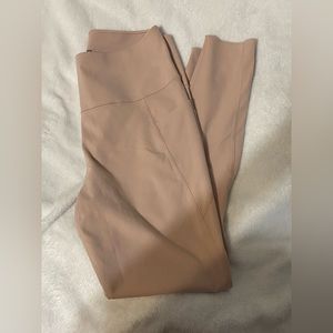 3/$35. Light Pink Uniqlo Leggings with Pockets, Size Large